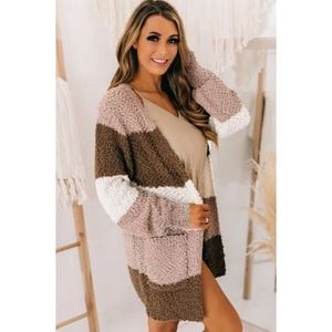 LAST ONE! Plus Size JASMINE Colorblock Popcorn Cardigan